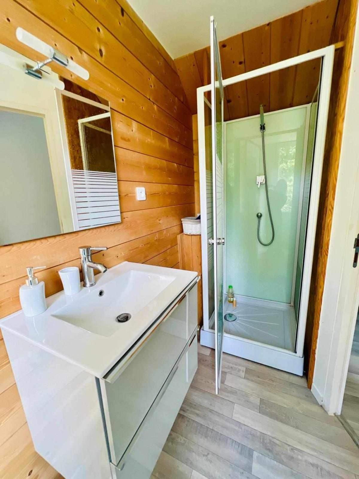 Ferienwohnung Le Reflet Des Pyrenees Bagnères-de-Bigorre Exterior foto