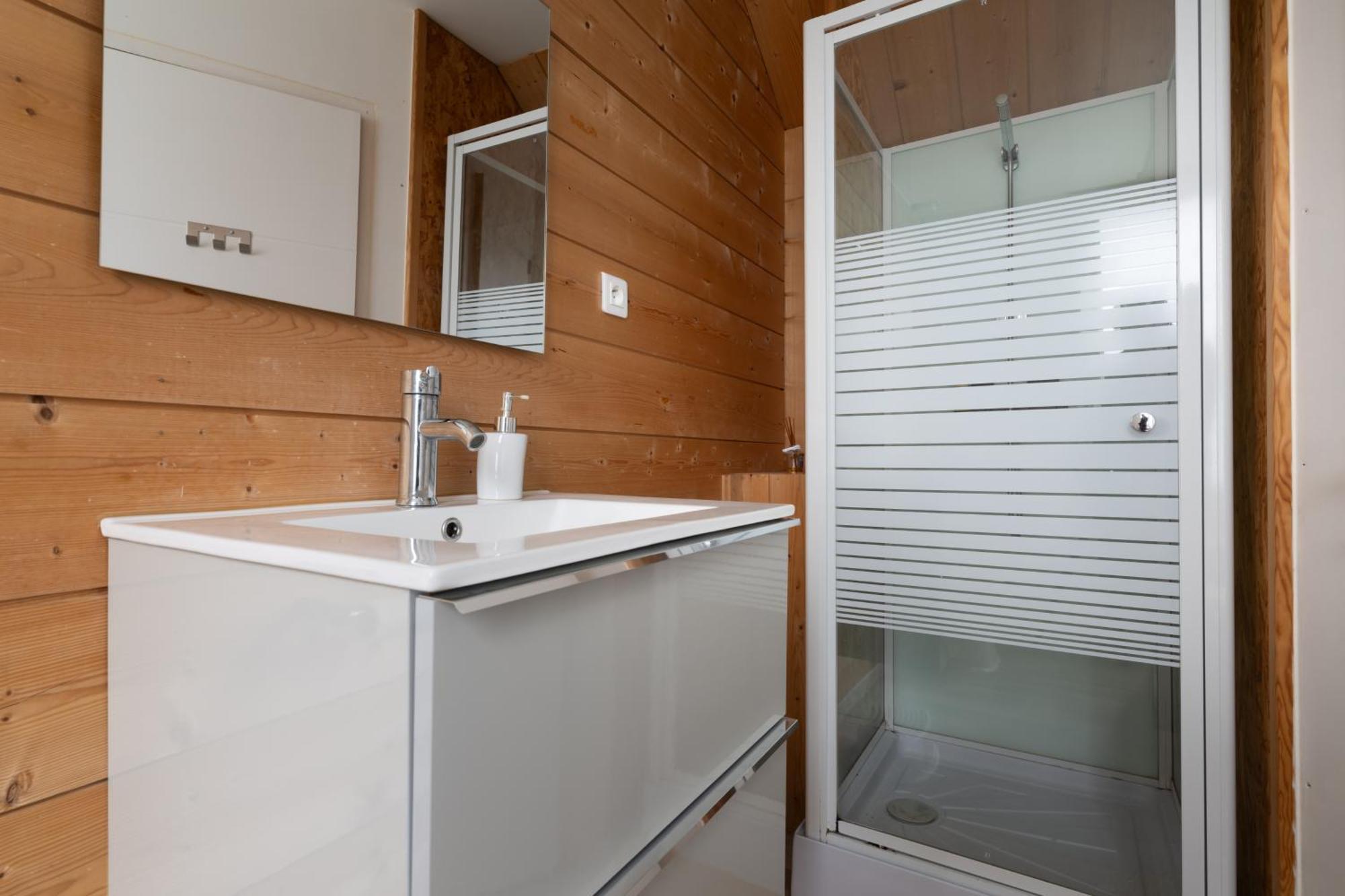 Ferienwohnung Le Reflet Des Pyrenees Bagnères-de-Bigorre Exterior foto
